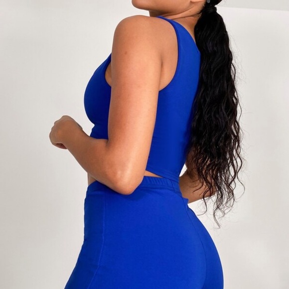 PRETTY LITTLE THING Crobat Crop Top Bike Short Set - Picture 2 of 8